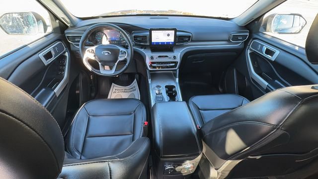 Certified 2022 Ford Explorer XLT w/ Equipment Group 202A image 14