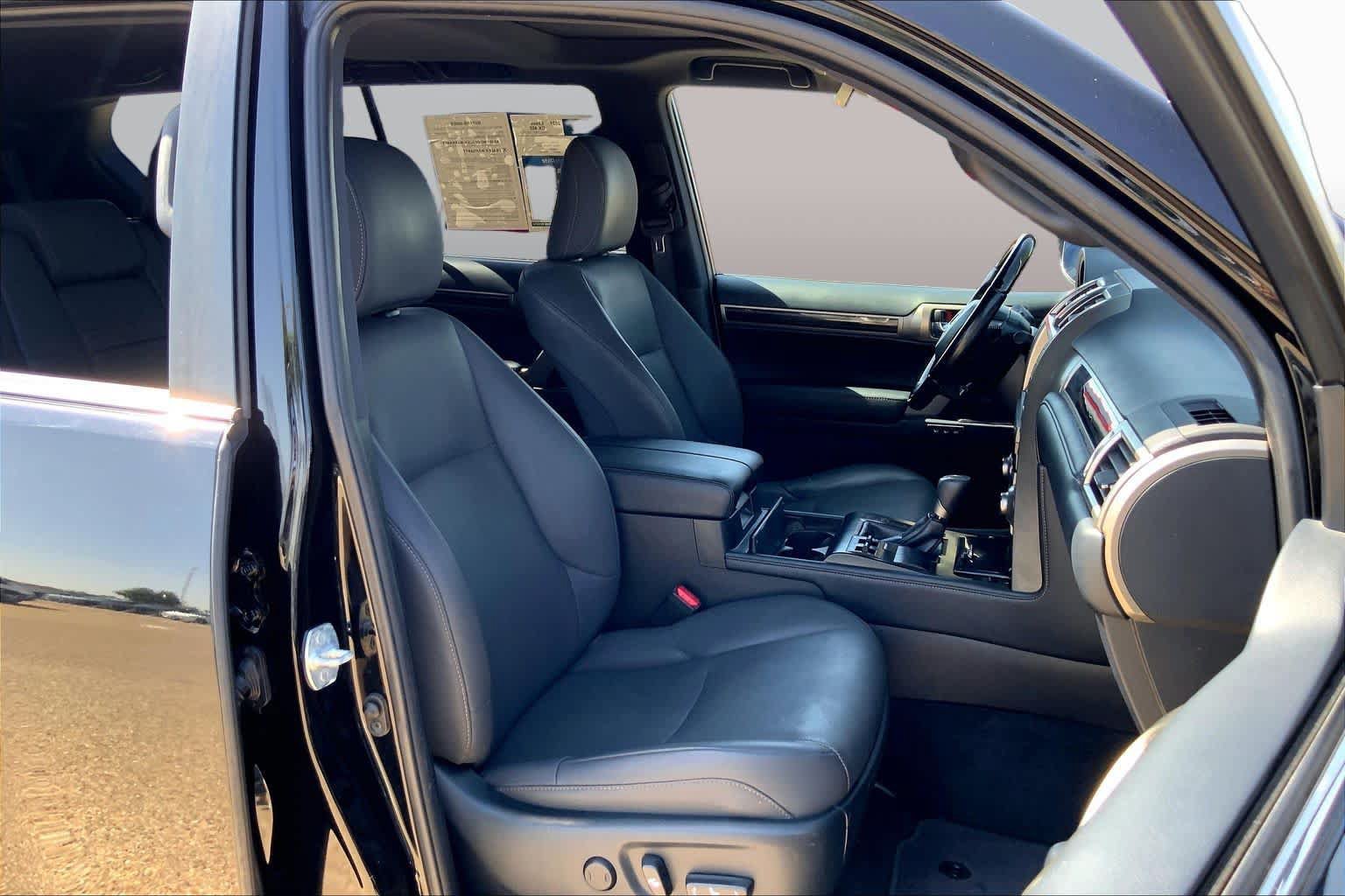 Used 2021 Lexus GX 460 Premium w/ Premium Package AWD/4WD image 8