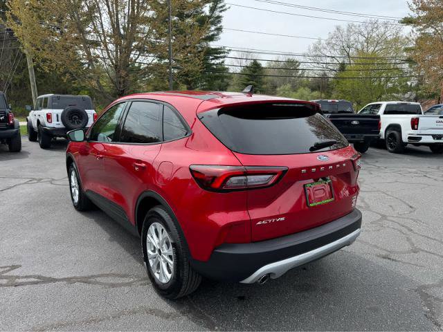 Certified 2025 Ford Escape Active w/ Cold Weather Package AWD/4WD image 3