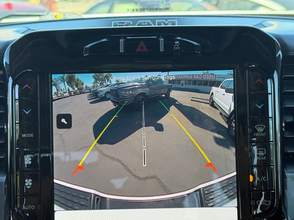 Used 2024 RAM 2500 Laramie AWD/4WD image 32