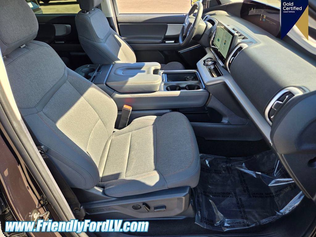 Certified 2025 Ford Expedition Active RWD image 16
