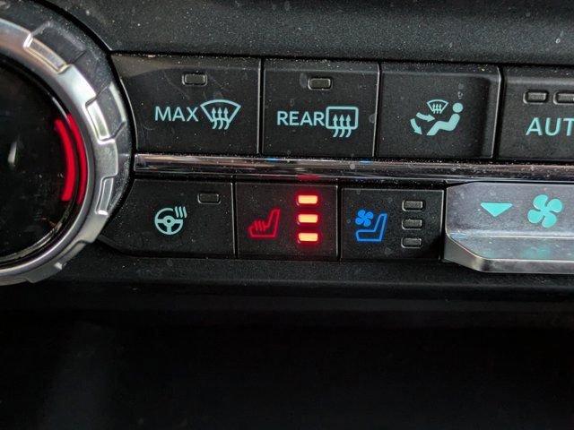 Certified 2025 Ford F150 Lariat w/ Equipment Group 502A High image 30