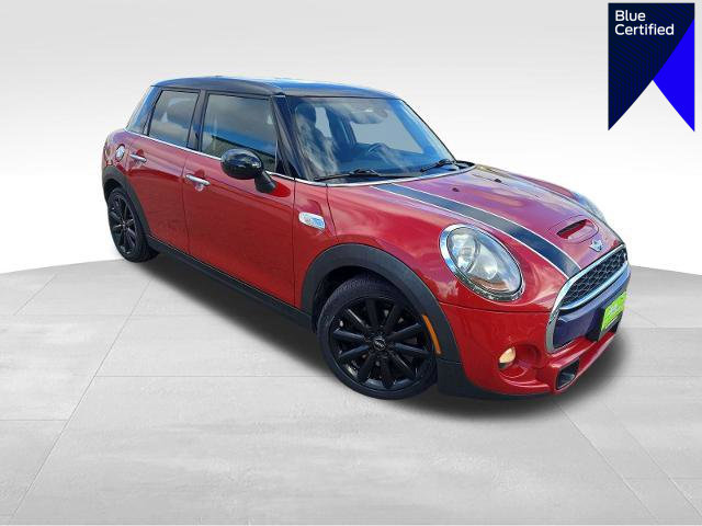 Used 2017 MINI Cooper S image 1
