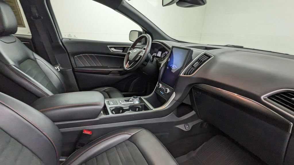 Certified 2024 Ford Edge ST-Line image 41