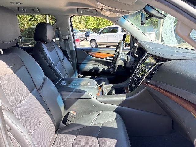 Used 2018 Cadillac Escalade 2WD image 28