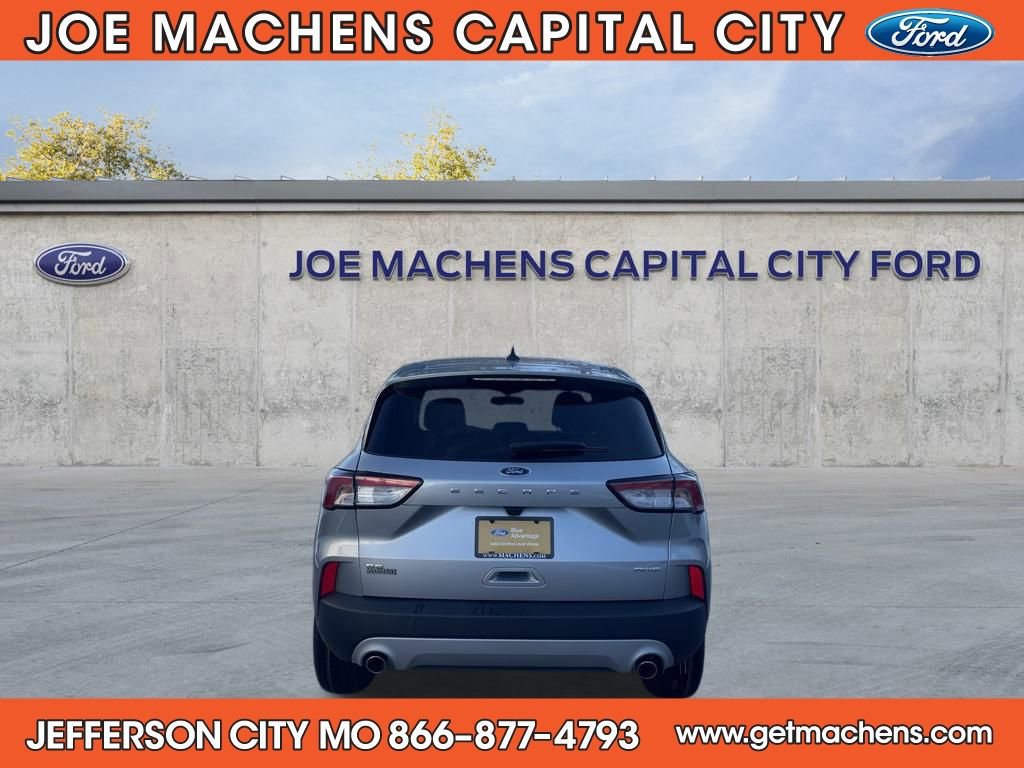 Certified 2022 Ford Escape SE w/ Cold Weather Package image 4