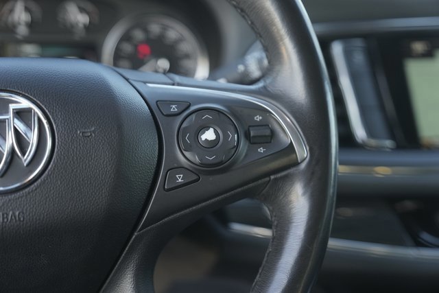 Used 2018 Buick Enclave Premium image 24