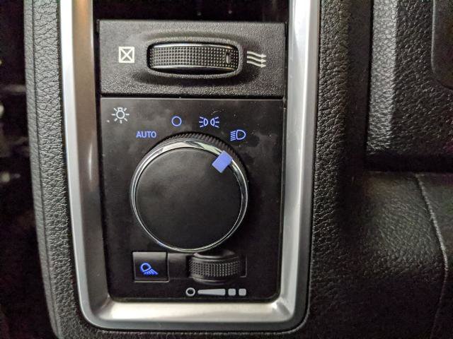 Used 2021 RAM 1500 Classic Warlock w/ Electronics Group AWD/4WD image 13