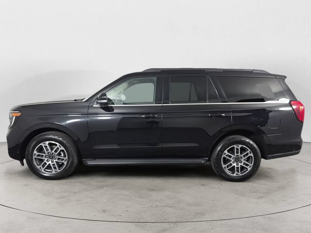 Certified 2025 Ford Expedition Active AWD/4WD image 8