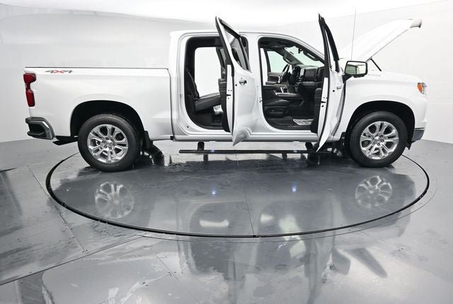 Used 2024 Chevrolet Silverado 1500 LTZ w/ LTZ Convenience Package II AWD/4WD image 41