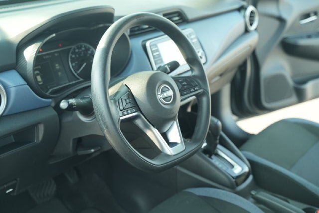 Used 2025 Nissan Versa SV FWD image 25