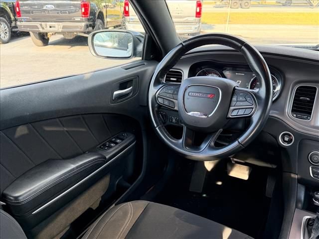 Used 2023 Dodge Charger SXT RWD image 10