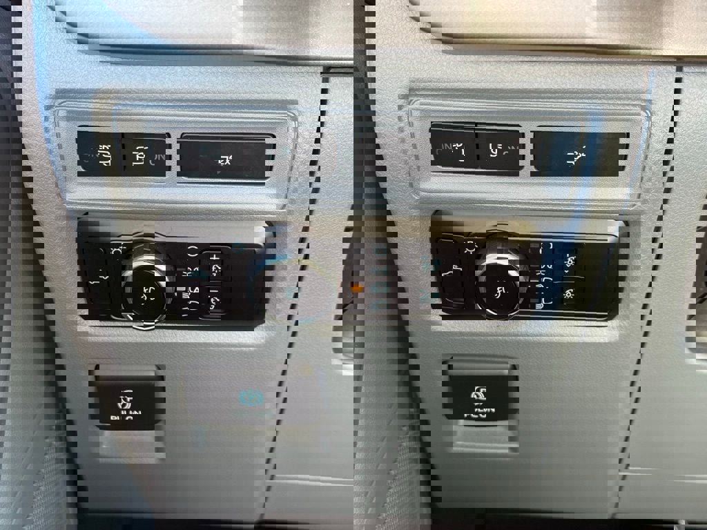 Certified 2024 Ford F150 XLT w/ Equipment Group 302A MID image 29