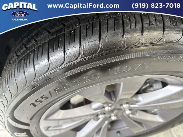 Certified 2023 Ford Explorer XLT w/ Equipment Group 202A RWD image 14