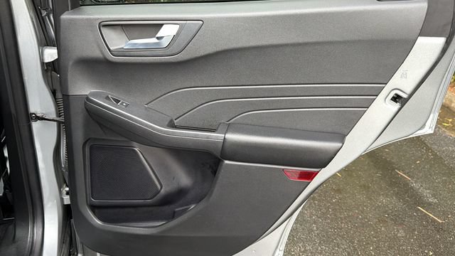 Certified 2024 Ford Escape Platinum AWD/4WD image 16