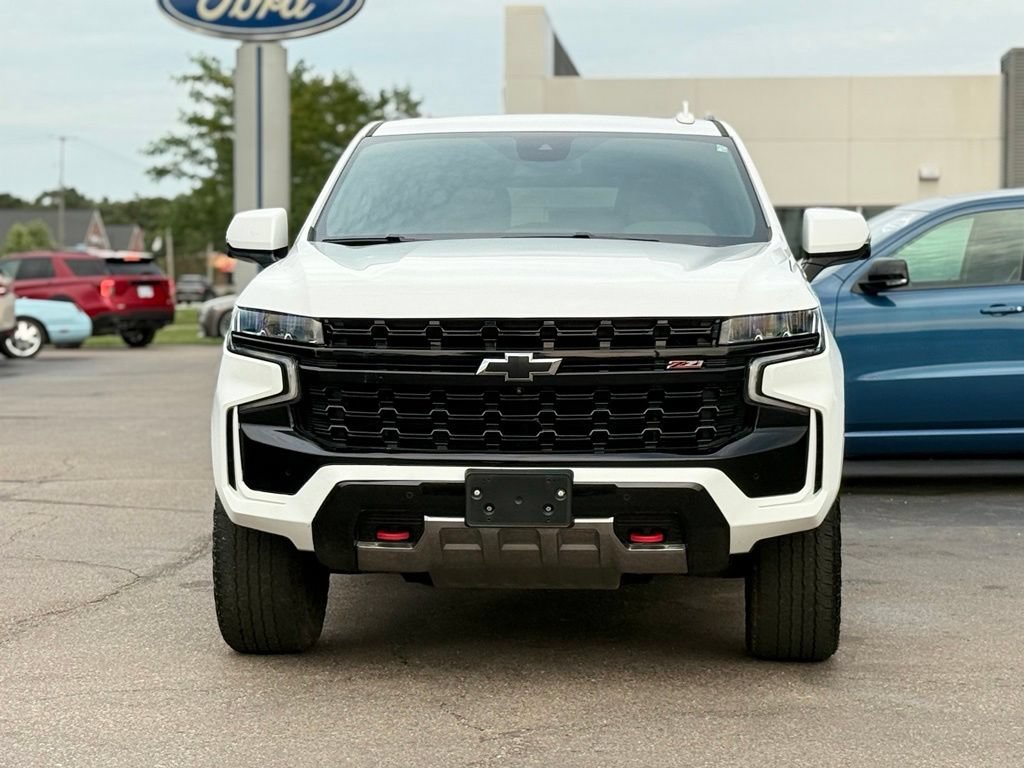 Used 2024 Chevrolet Tahoe Z71 w/ Luxury Package AWD/4WD image 38