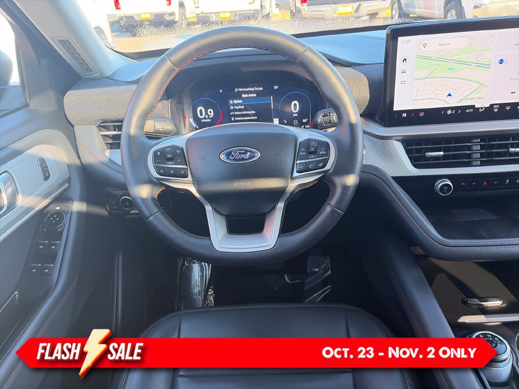 Certified 2025 Ford Explorer Active w/ Active Comfort Package AWD/4WD image 8