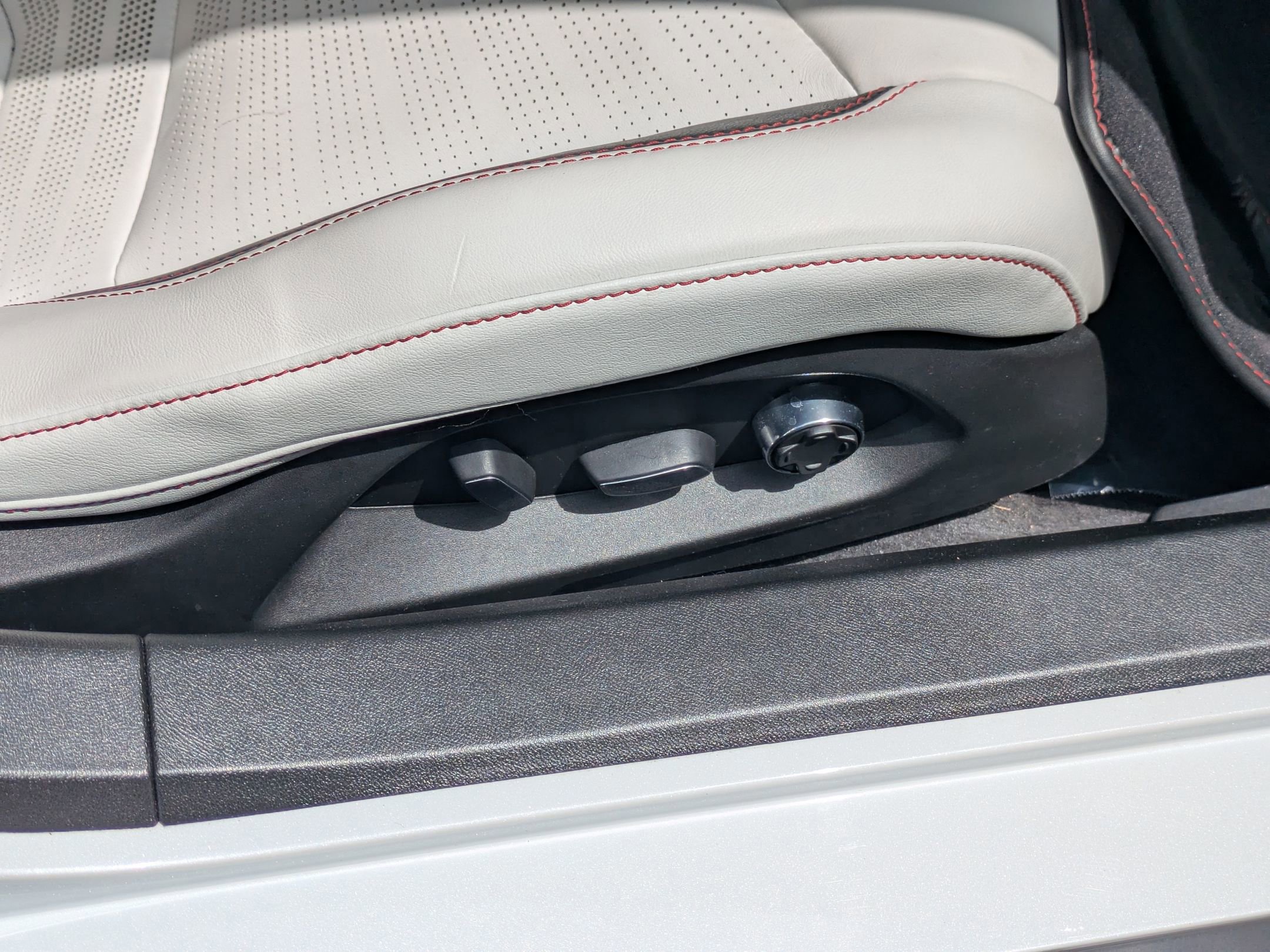 Used 2023 Chevrolet Corvette Stingray Premium Cpe image 34