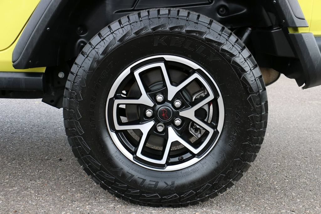 Used 2024 Jeep Wrangler Unlimited Rubicon AWD/4WD image 9