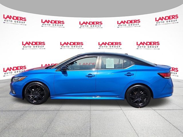 Used 2022 Nissan Sentra SR w/ SR Premium Package FWD image 6