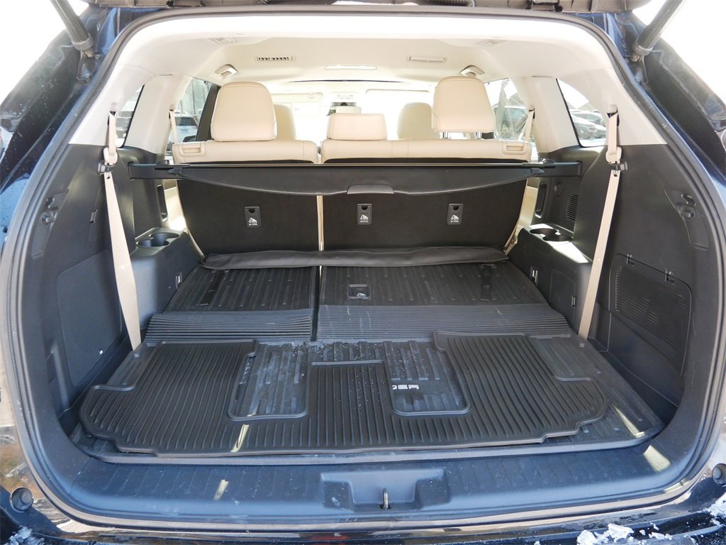 Used 2022 Toyota Highlander Limited image 10