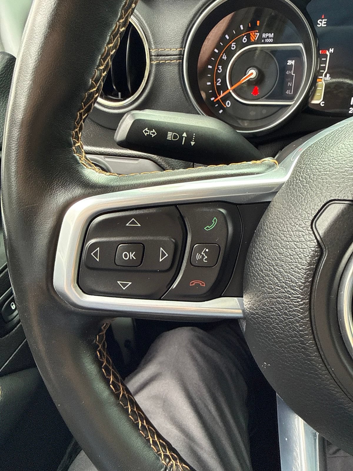 Used 2021 Jeep Wrangler Unlimited Sahara AWD/4WD image 13