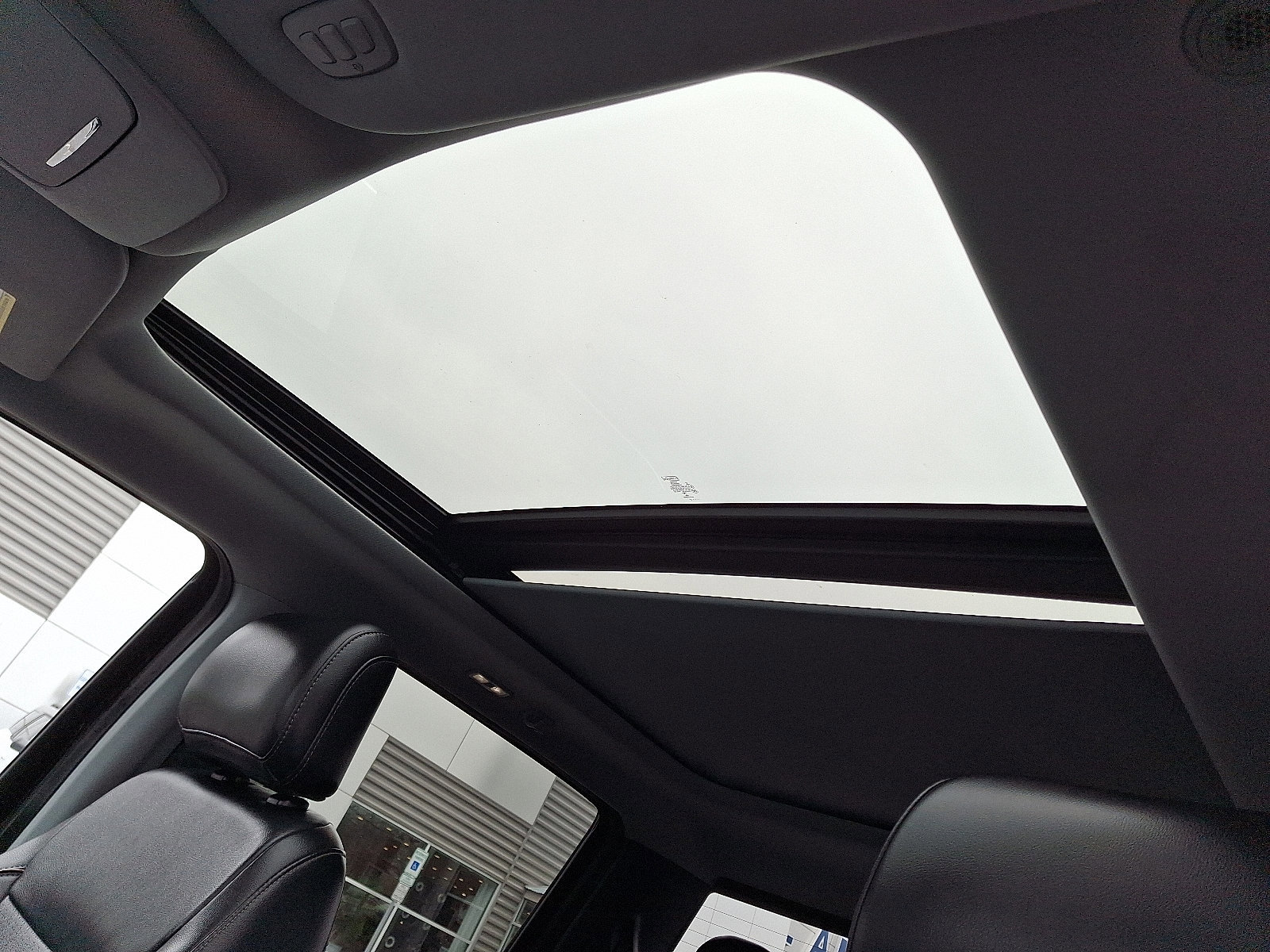 Certified 2021 Ford F150 Lariat w/ Equipment Group 502A High image 21