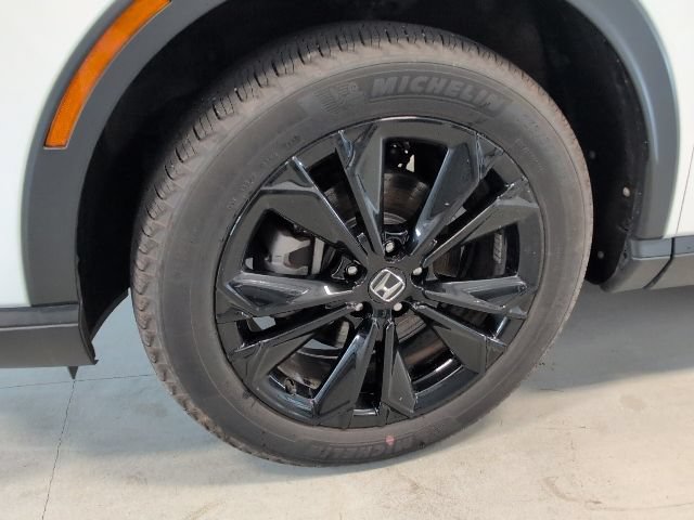Used 2024 Honda CR-V Sport Touring image 9