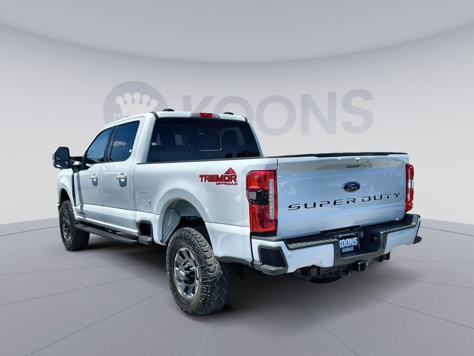 Certified 2023 Ford F250 Lariat w/ Tremor Off-Road Package AWD/4WD image 8