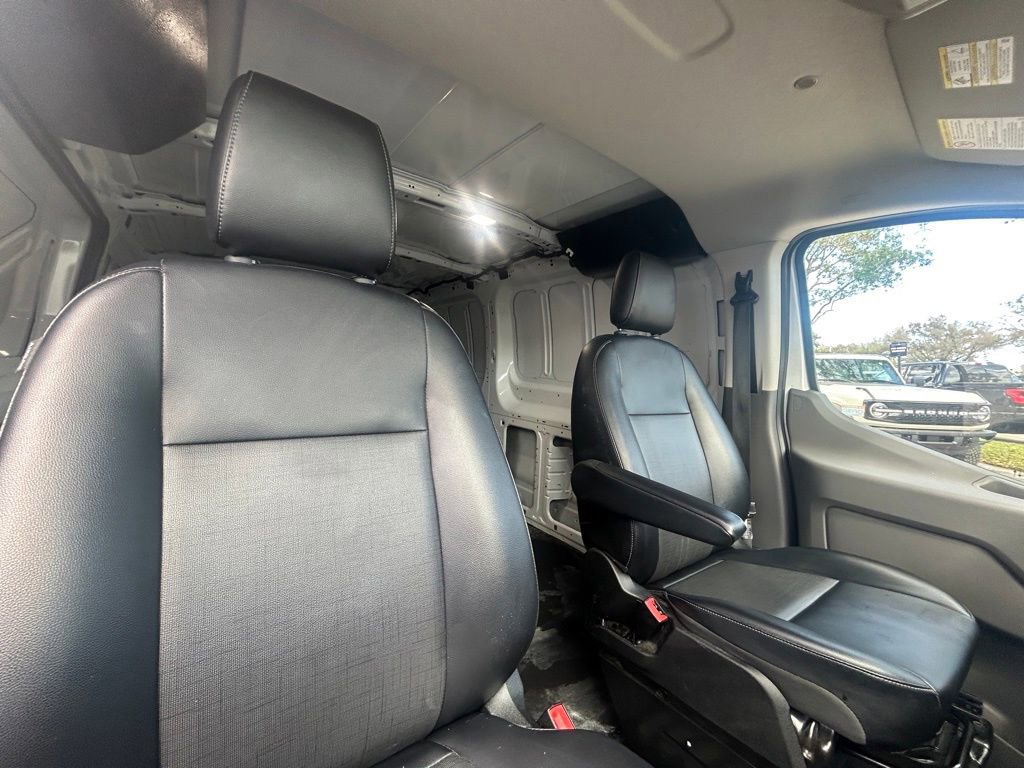 Certified 2024 Ford Transit 350 Low Roof image 27