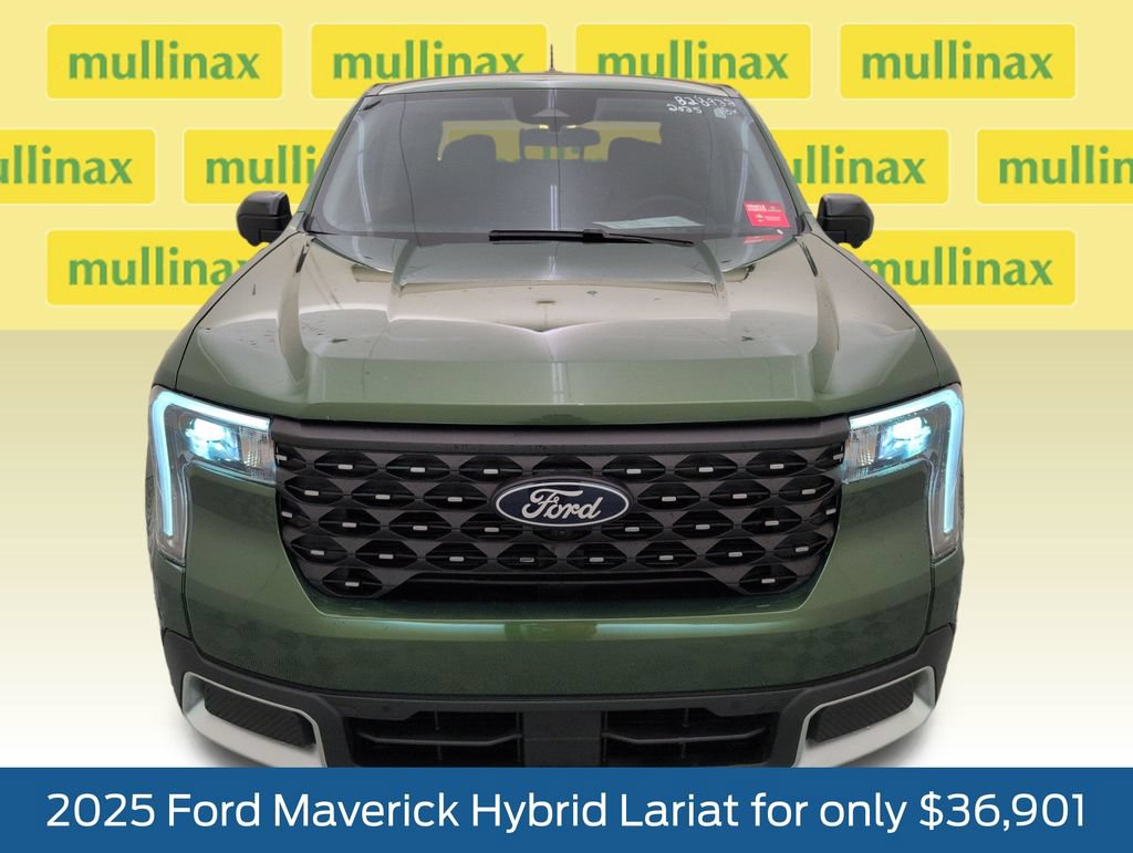 Certified 2025 Ford Maverick Lariat w/ 4K Tow Package AWD/4WD image 14