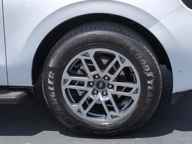 Certified 2025 Ford Expedition Max Active RWD image 10
