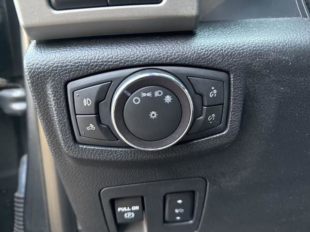 Certified 2019 Ford F150 Lariat w/ Equipment Group 502A Luxury image 39