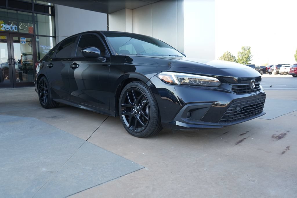 Used 2024 Honda Civic Sport image 3