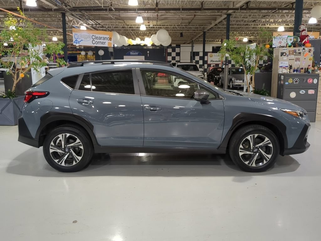 Used 2024 Subaru Crosstrek 2.0i Premium AWD/4WD image 7