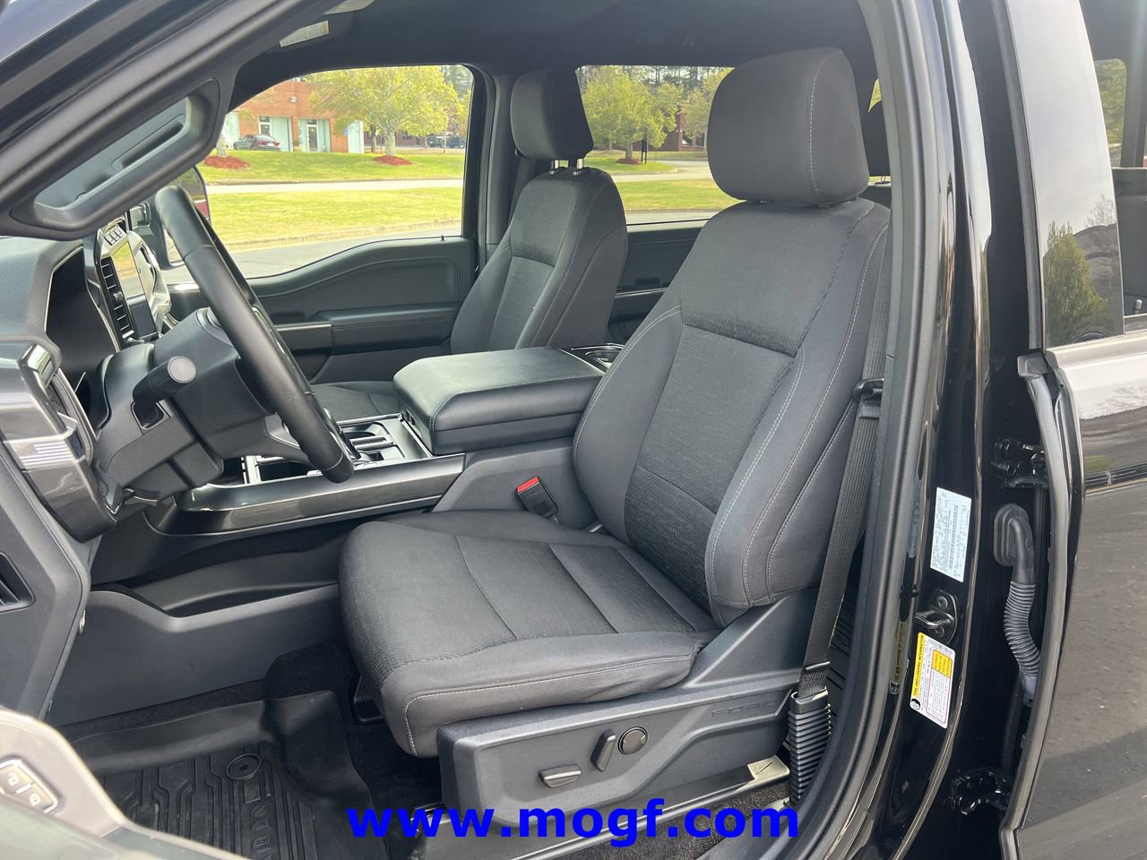 Certified 2023 Ford F150 XLT w/ Equipment Group 302A High image 19