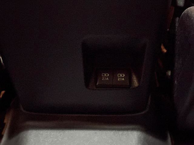 Used 2020 Toyota 4Runner TRD Off-Road image 32