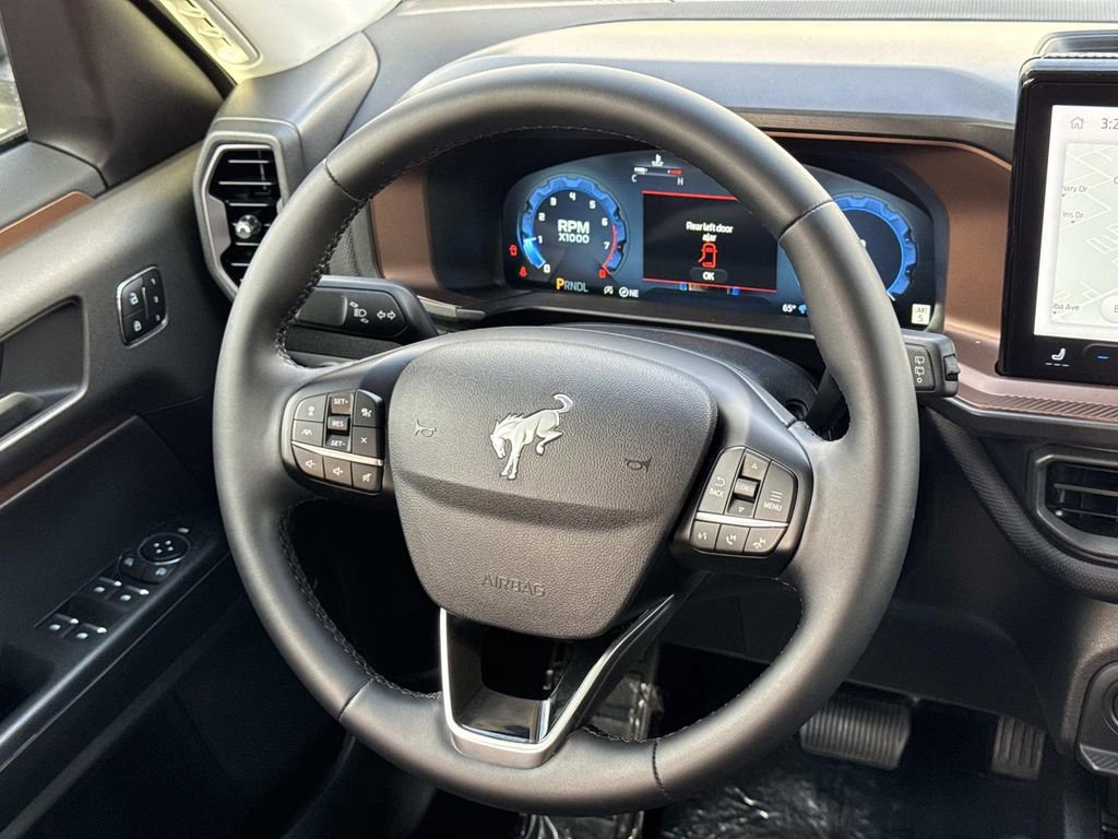 Certified 2025 Ford Bronco Sport Outer Banks w/ Outer Banks Tech Package+ image 9