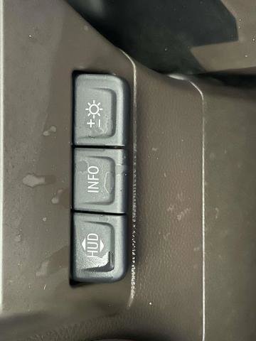 Used 2022 GMC Sierra 3500 Denali w/ Denali Ultimate Package image 17