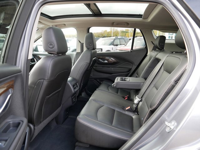 Used 2020 GMC Terrain Denali w/ Denali Premium Package image 16