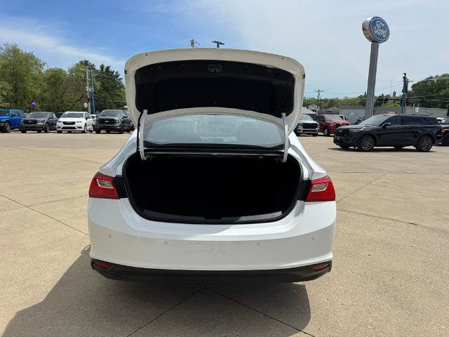 Used 2025 Chevrolet Malibu LT FWD image 6