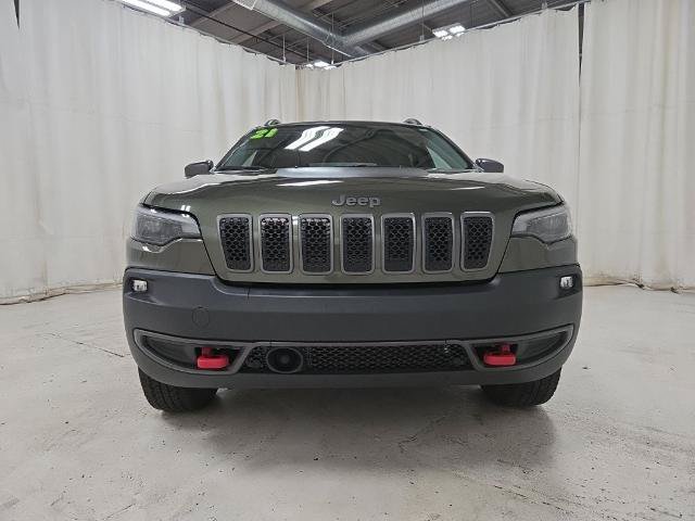 Used 2021 Jeep Cherokee Trailhawk w/ Trailer Tow Group AWD/4WD image 24