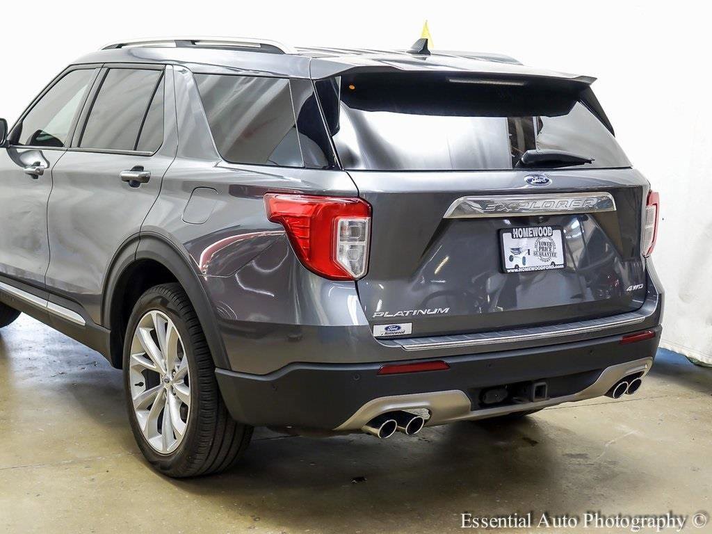 Certified 2022 Ford Explorer Platinum w/ Equipment Group 601A image 4