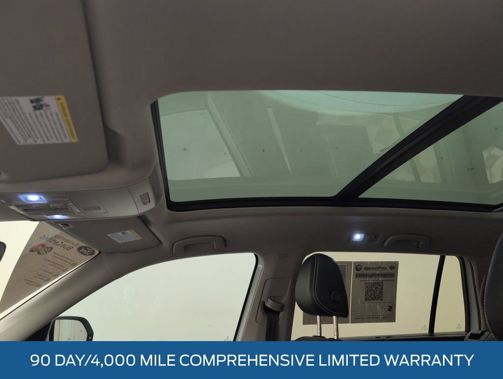 Used 2023 Volkswagen Atlas SEL image 13