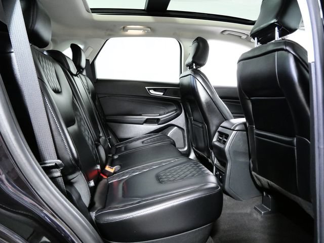 Certified 2024 Ford Edge Titanium AWD/4WD image 12