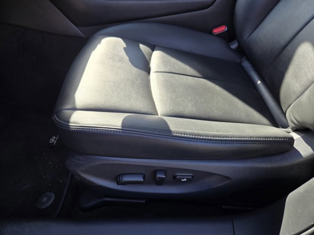 Used 2019 INFINITI Q50 Luxe w/ Essential Package (3.0T Luxe) image 21