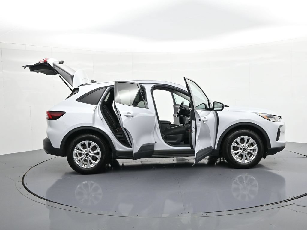 Certified 2025 Ford Escape Active FWD image 25