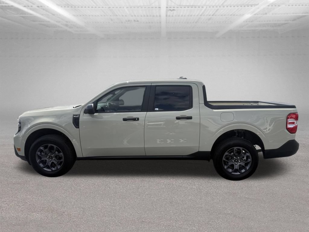 Certified 2025 Ford Maverick XLT w/ Equipment Group 302A AWD/4WD image 11