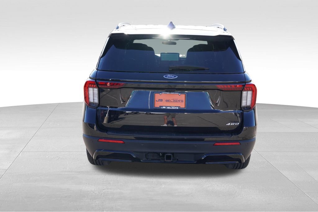 Certified 2025 Ford Explorer ST-Line AWD/4WD image 6