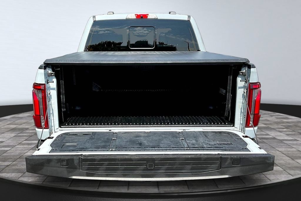 Certified 2024 Ford F150 Platinum w/ Equipment Group 702A High AWD/4WD image 9
